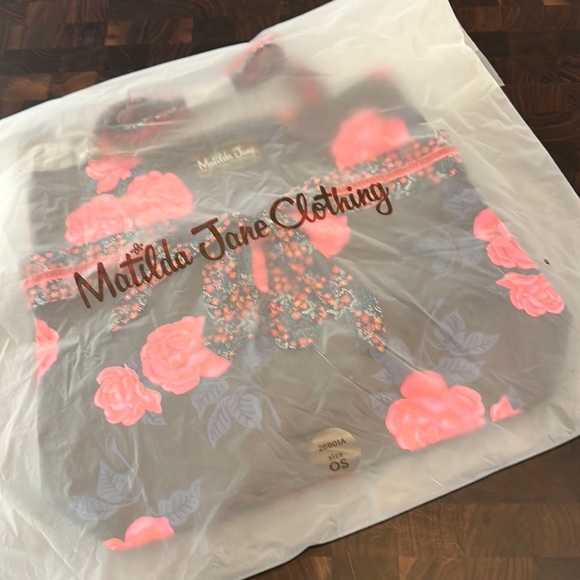 Matilda Jane Heartstrings Tote - Picture 2 of 4